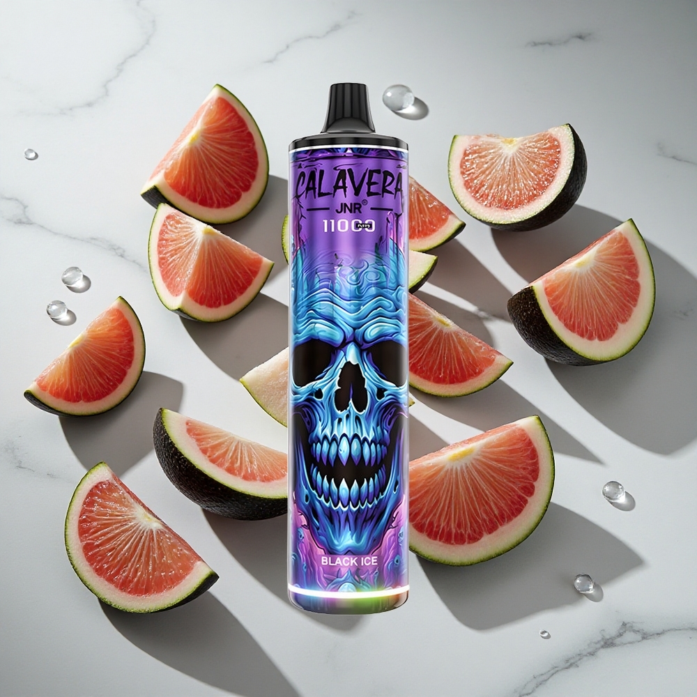 Zwarte IJs JNR Calavera 11000 Puffs Nederland vapes met Type-C oplader  21ml vloeistof